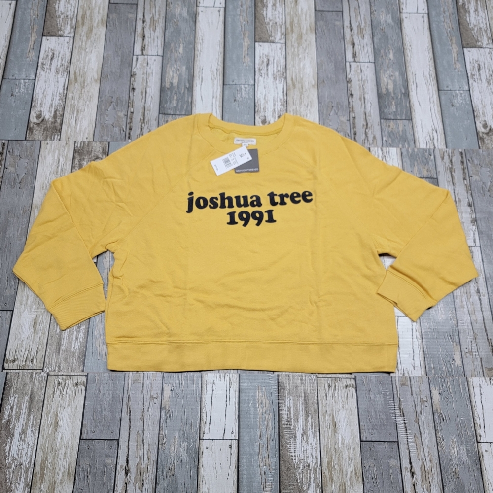 Cropped Sweatshirt Grayson/Threads print Joshua Tree Size 2X Color mustard